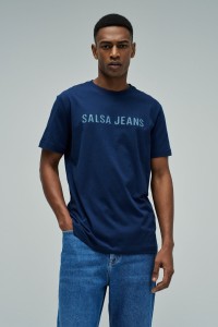 T-SHIRT WITH BRANDING