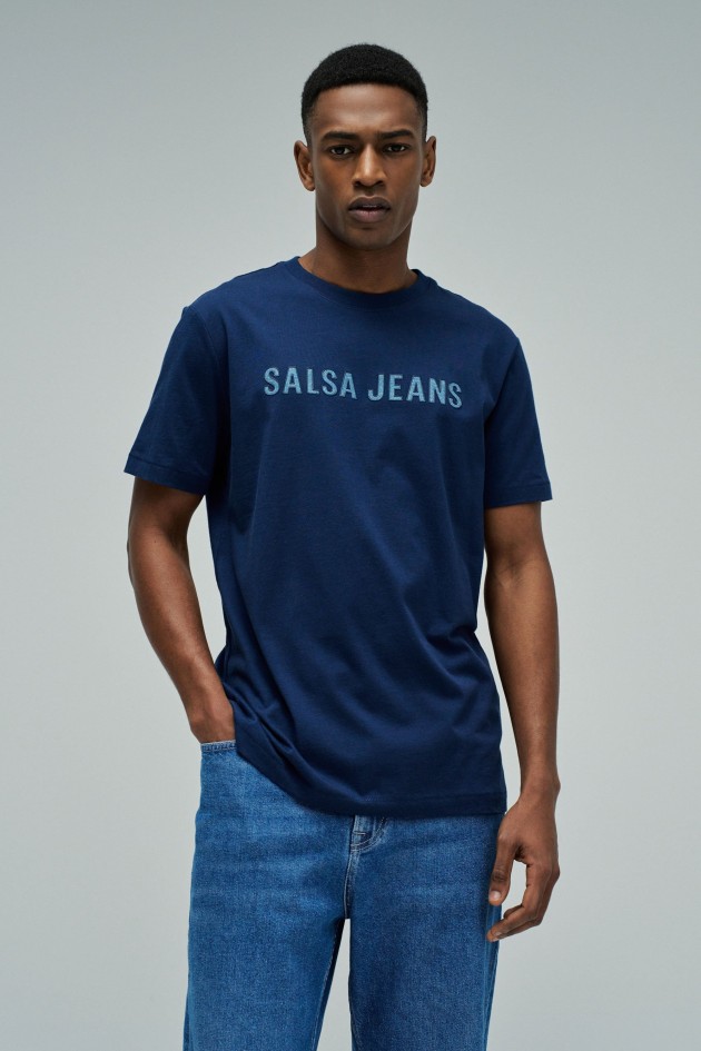 T-SHIRT COM BRANDING