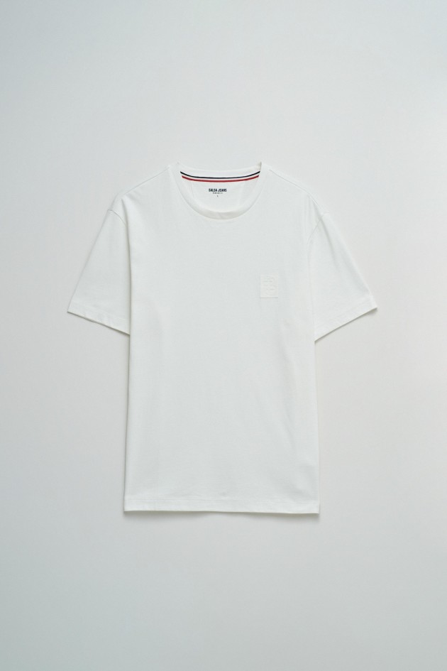 T-SHIRT COM BRANDING