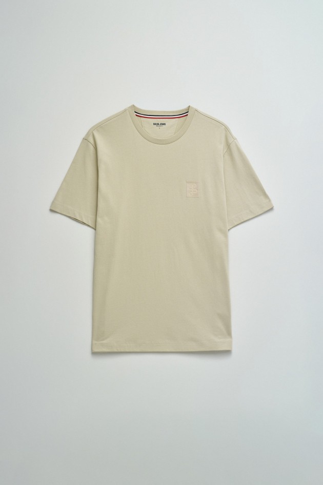 T-SHIRT AVEC BRANDING