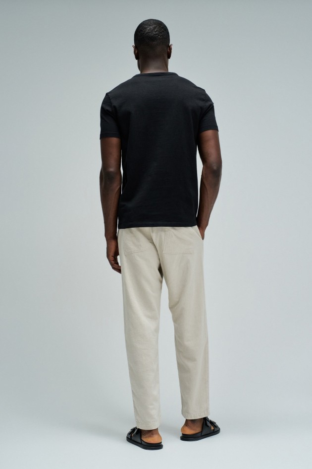 T-SHIRT WITH BRANDING