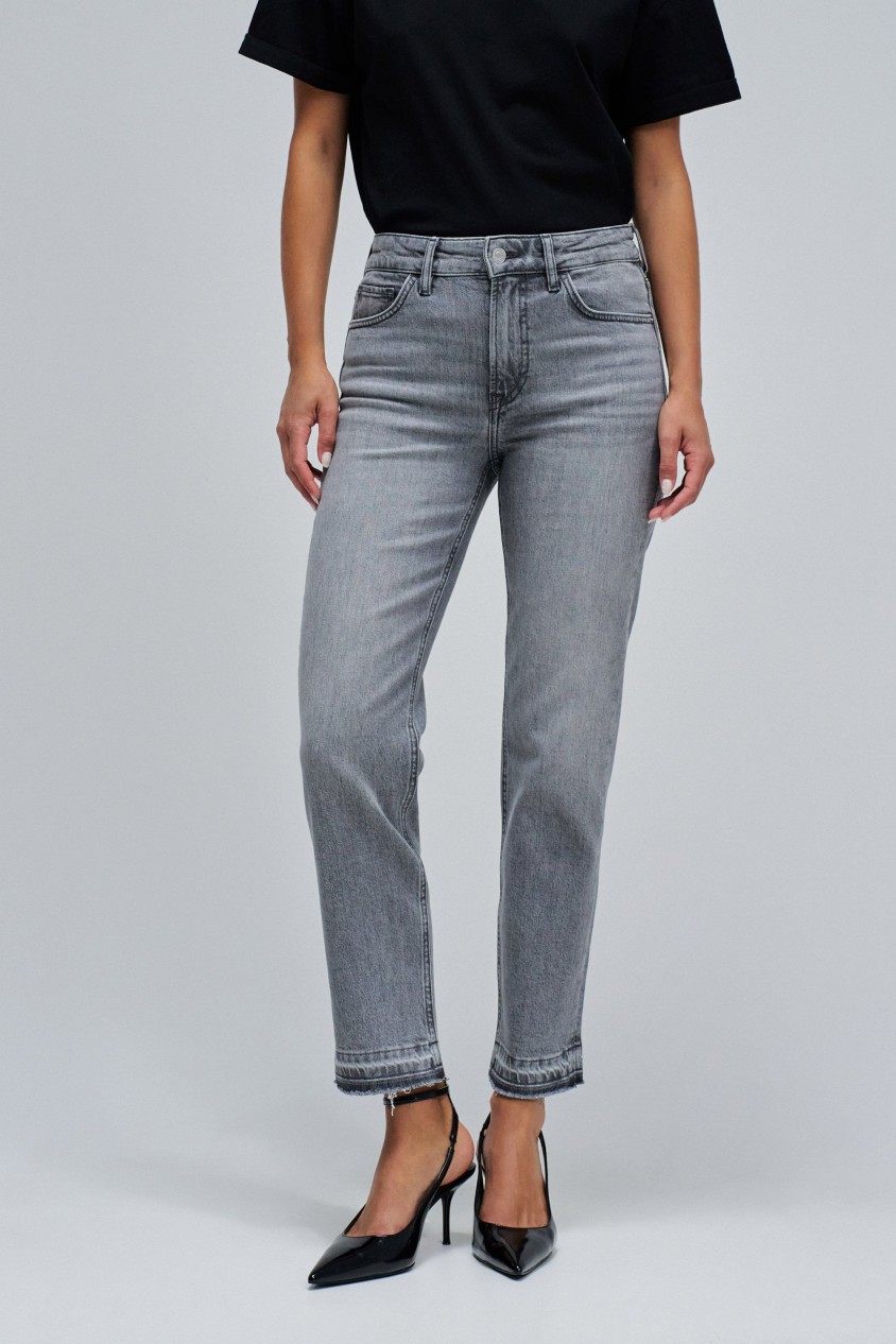 TRUE CROPPED SLIM JEANS