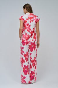 BLUSA COM PADR�O FLORAL