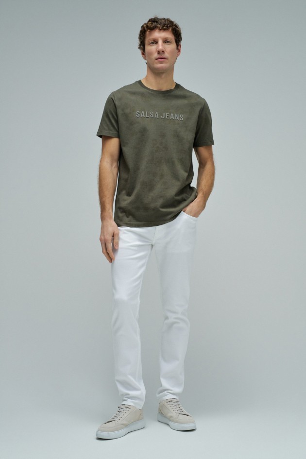 T-SHIRT COM BRANDING