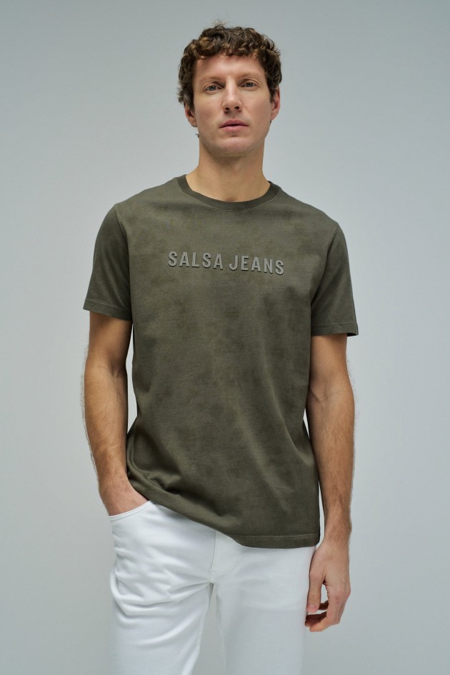 T-SHIRT COM BRANDING