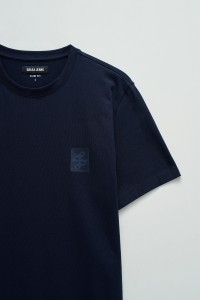 T-SHIRT WITH BRANDING