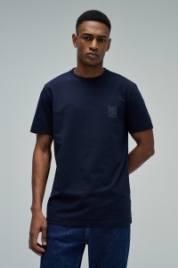 T-SHIRT WITH BRANDING