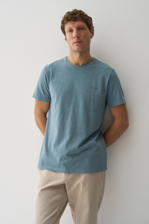 T-SHIRT AVEC BRANDING