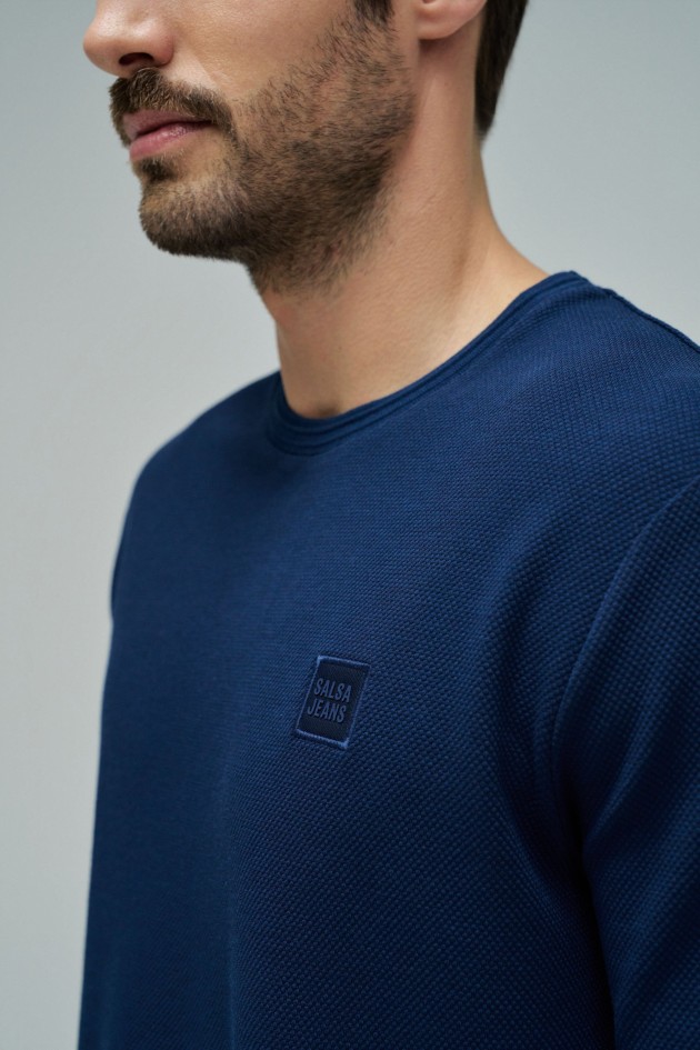 T-SHIRT MET TEXTUUR