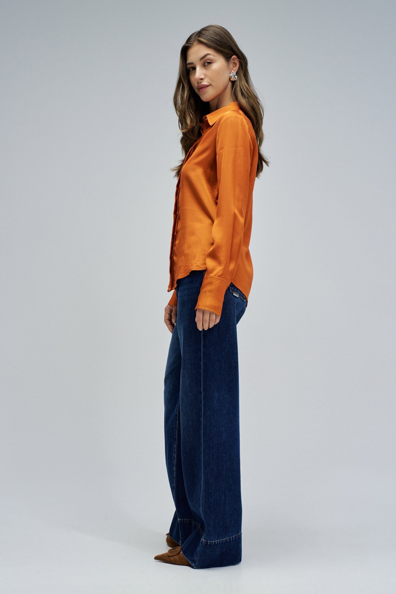 CAMISA B�SICA