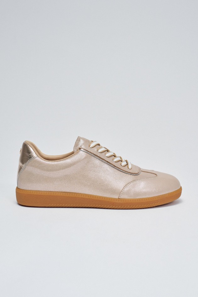 CHAUSSURES EN CUIR