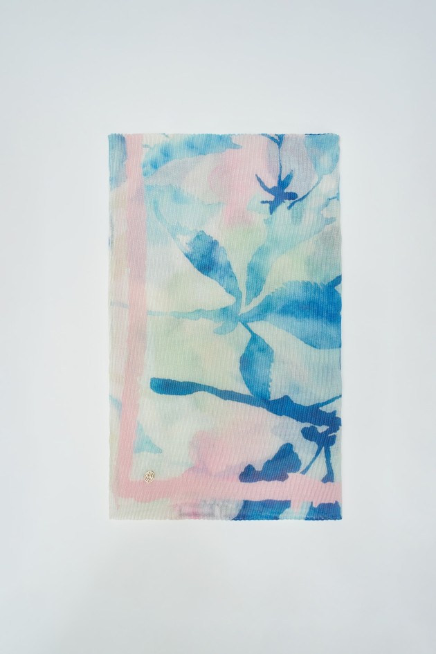 SCARF WITH PRINT