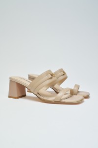 LEATHER SANDALS