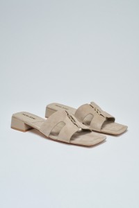LEDEREN SANDALEN