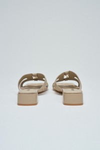 LEDEREN SANDALEN