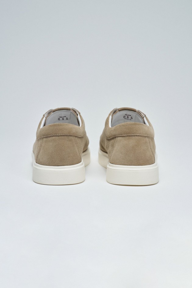 SNEAKERS IN SUEDE