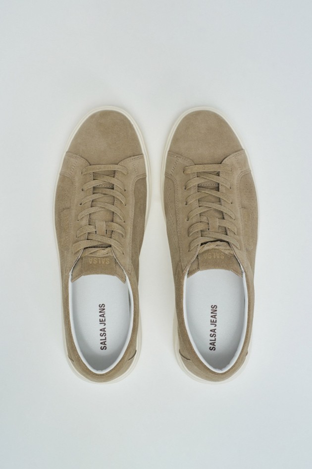 SNEAKERS IN SUEDE