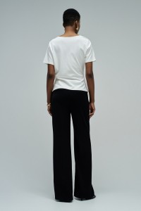 T-SHIRT ASYMMETRISCH MET DRAP�E