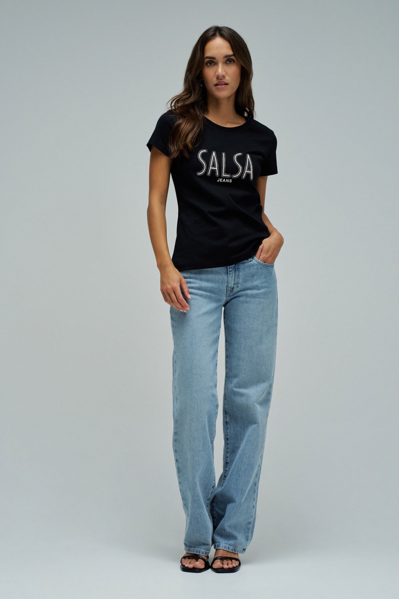 T-SHIRT MET BRANDING