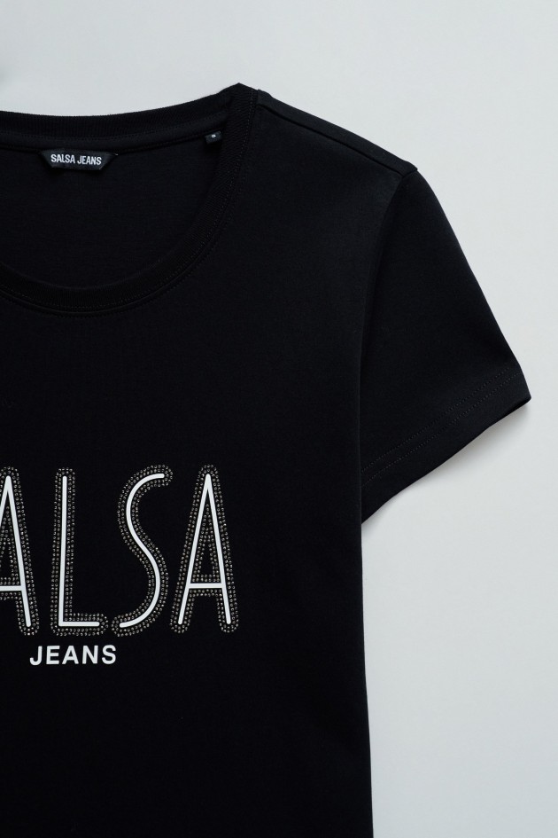 T-SHIRT AVEC BRANDING