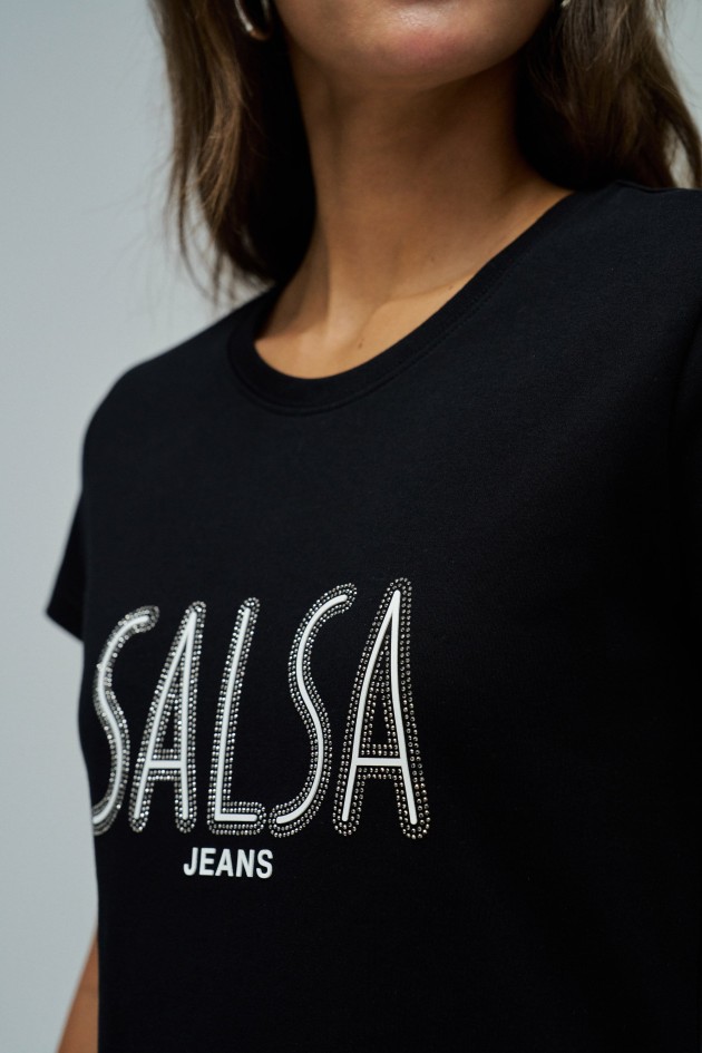 T-SHIRT AVEC BRANDING