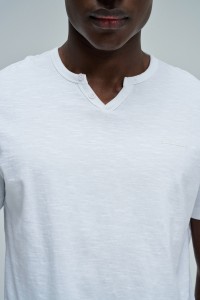 T-SHIRT CON BRANDING
