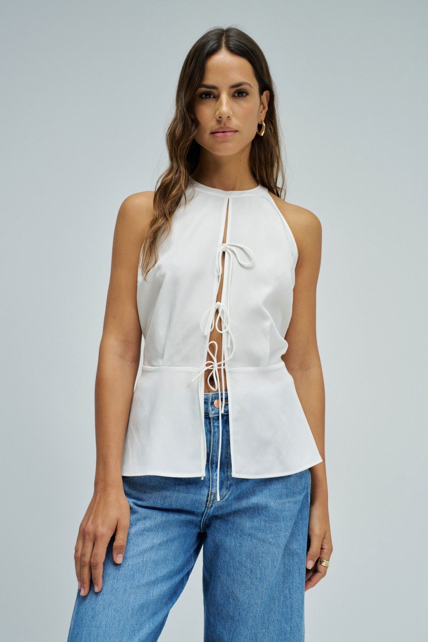 TOP IN LIGHTDENIM WITH FRONT OPENING