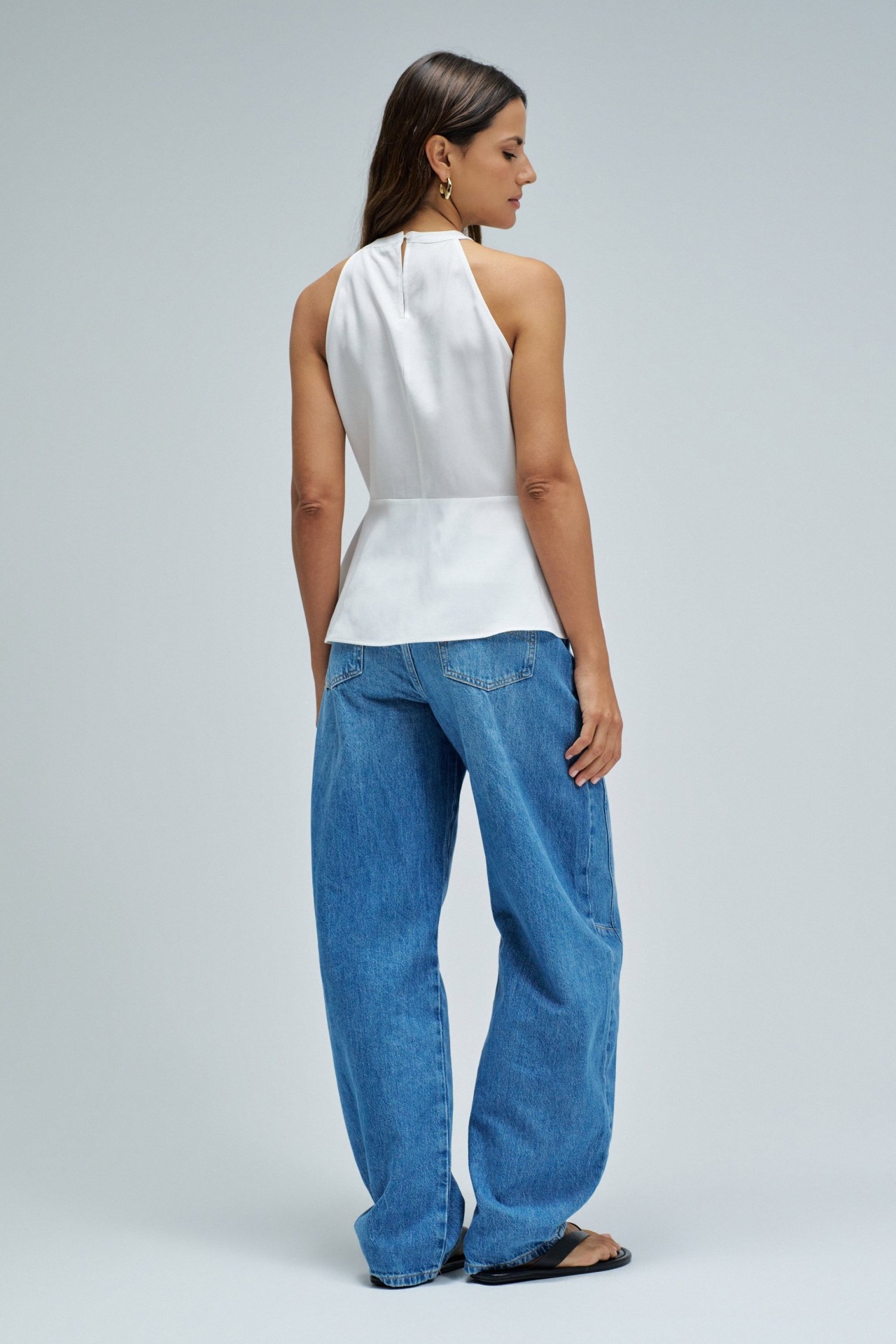 TOP EN LIGHTDENIM AVEC OUVERTURE FRONTALE