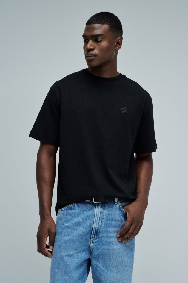 T-SHIRT MET BRANDING