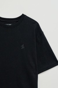 T-SHIRT MET BRANDING