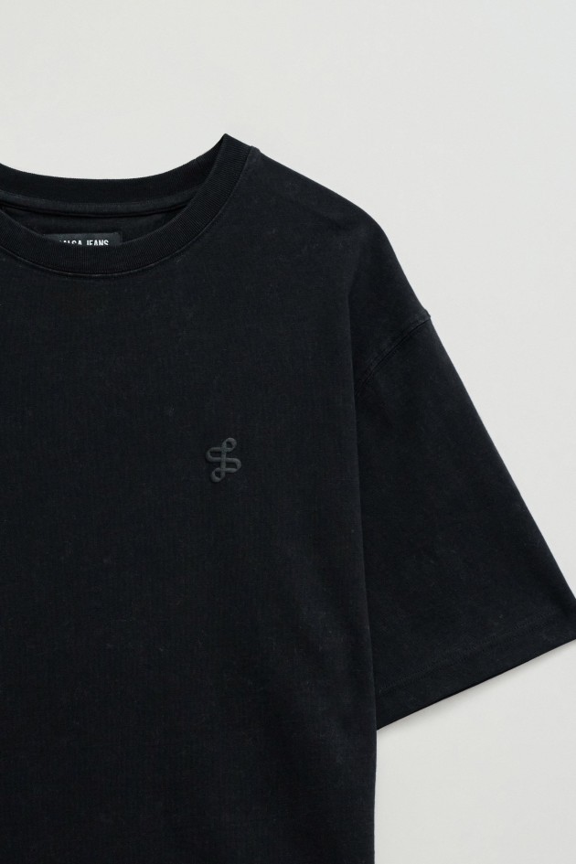 T-SHIRT MET BRANDING