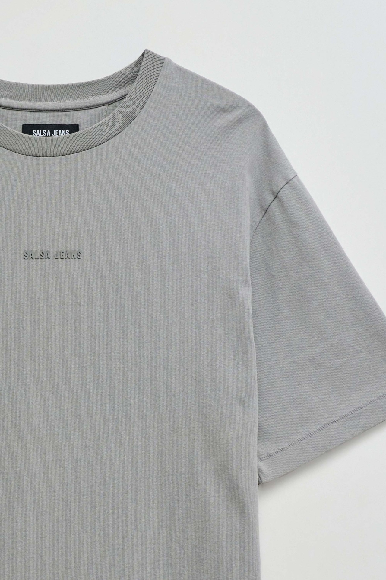 T-SHIRT COM BRANDING