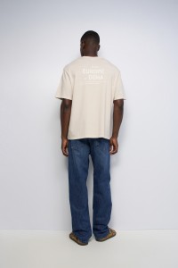 T-SHIRT MET BRANDING
