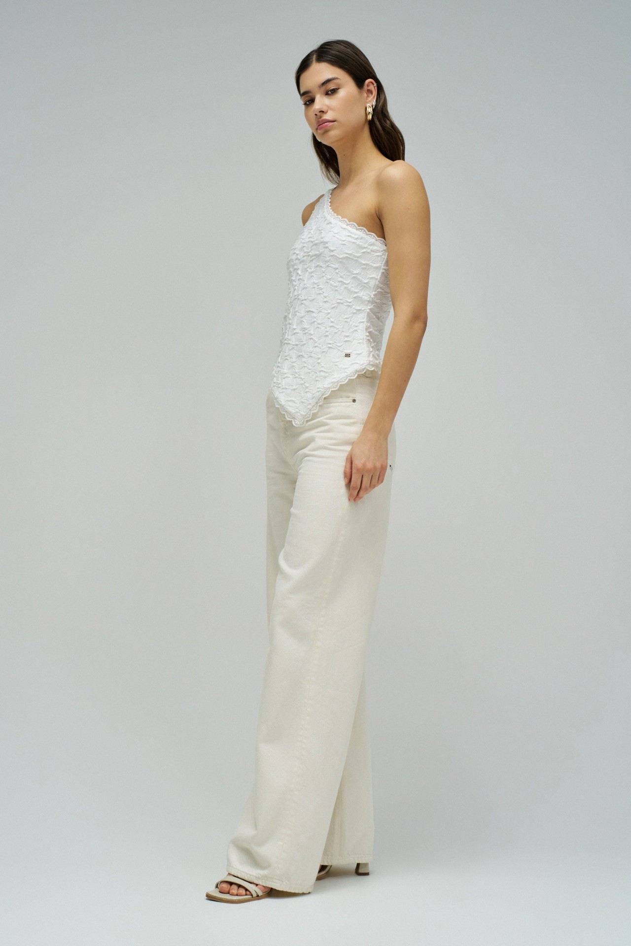 ASYMMETRISCHE TOP