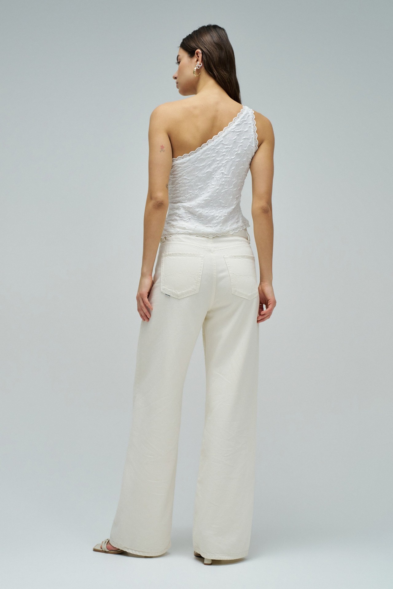 ASYMMETRISCHE TOP