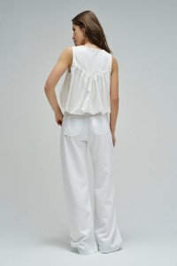 TOP WITH A BALOON EFFECT