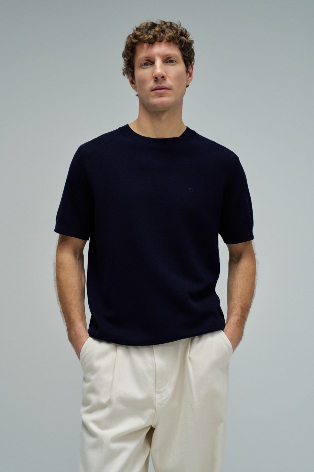 T-SHIRT EN MAILLE TRICOTÉE