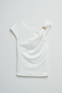 TOP MET ASYMMETRISCHE HALS