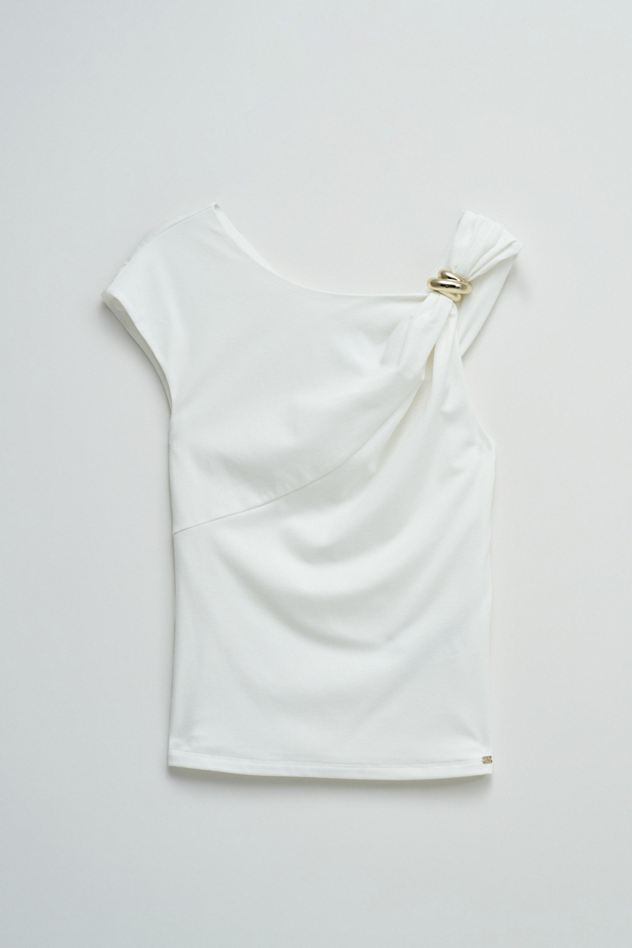 TOP WITH ASYMMETRICAL NECKLINE