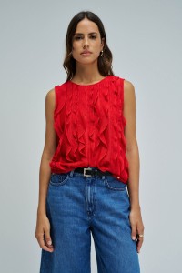 TOP WITH LEAVES