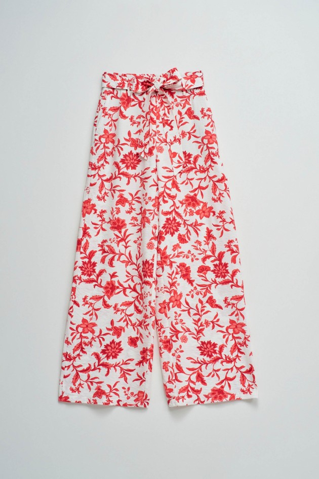 HOSE MIT BLUMENMUSTER UND WEITEM BEIN