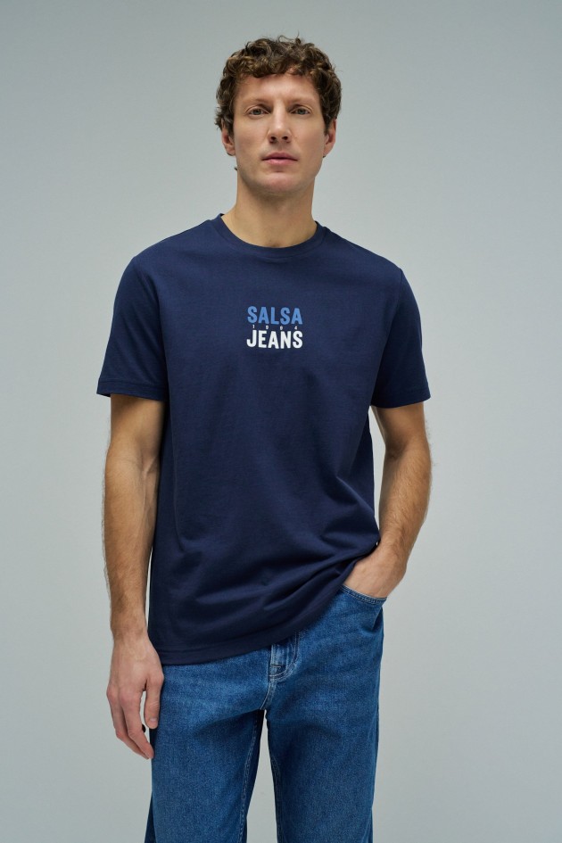 T-SHIRT WITH BRANDING