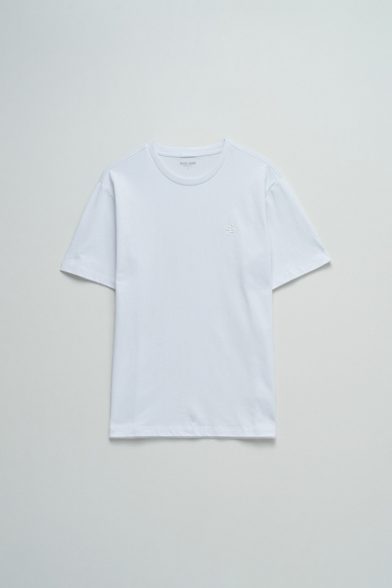 T-SHIRT COM BRANDING