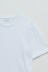 T-SHIRT COM BRANDING