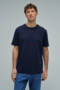 T-SHIRT COM BRANDING