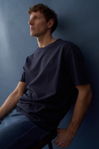 T-SHIRT COM BRANDING