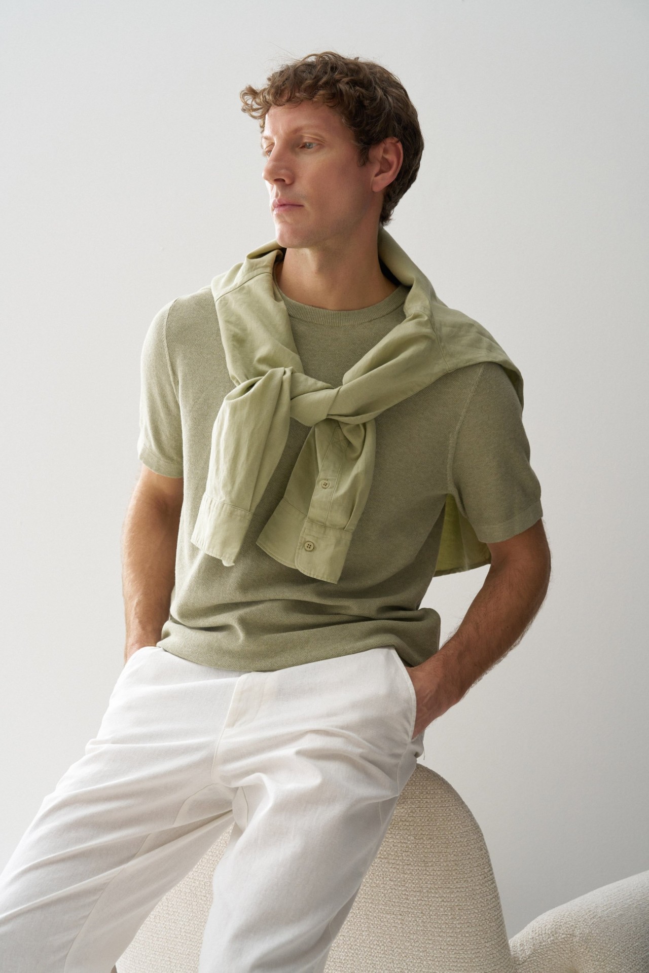T-SHIRT EN MALLA TRICOTADA