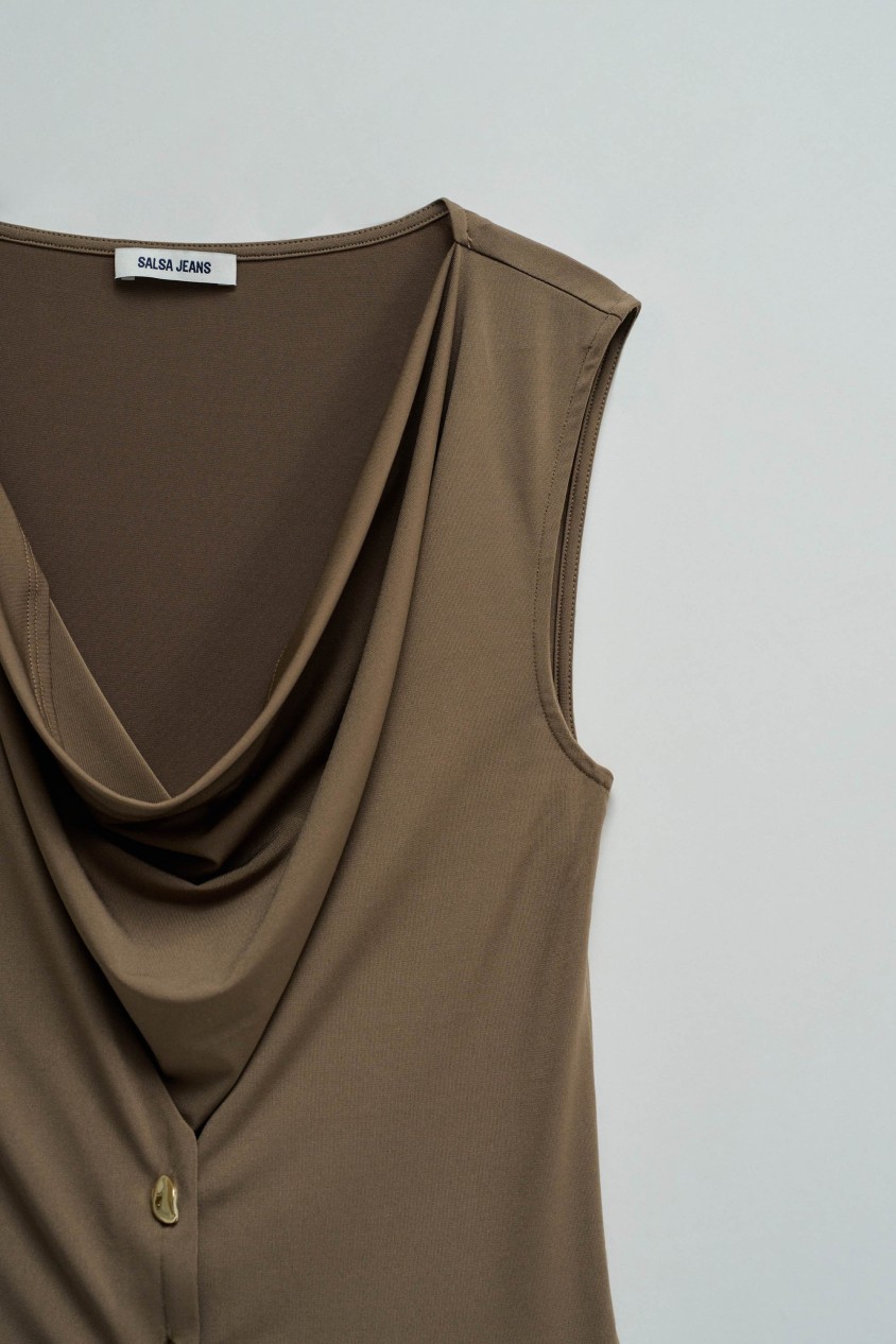 DRAPED TOP
