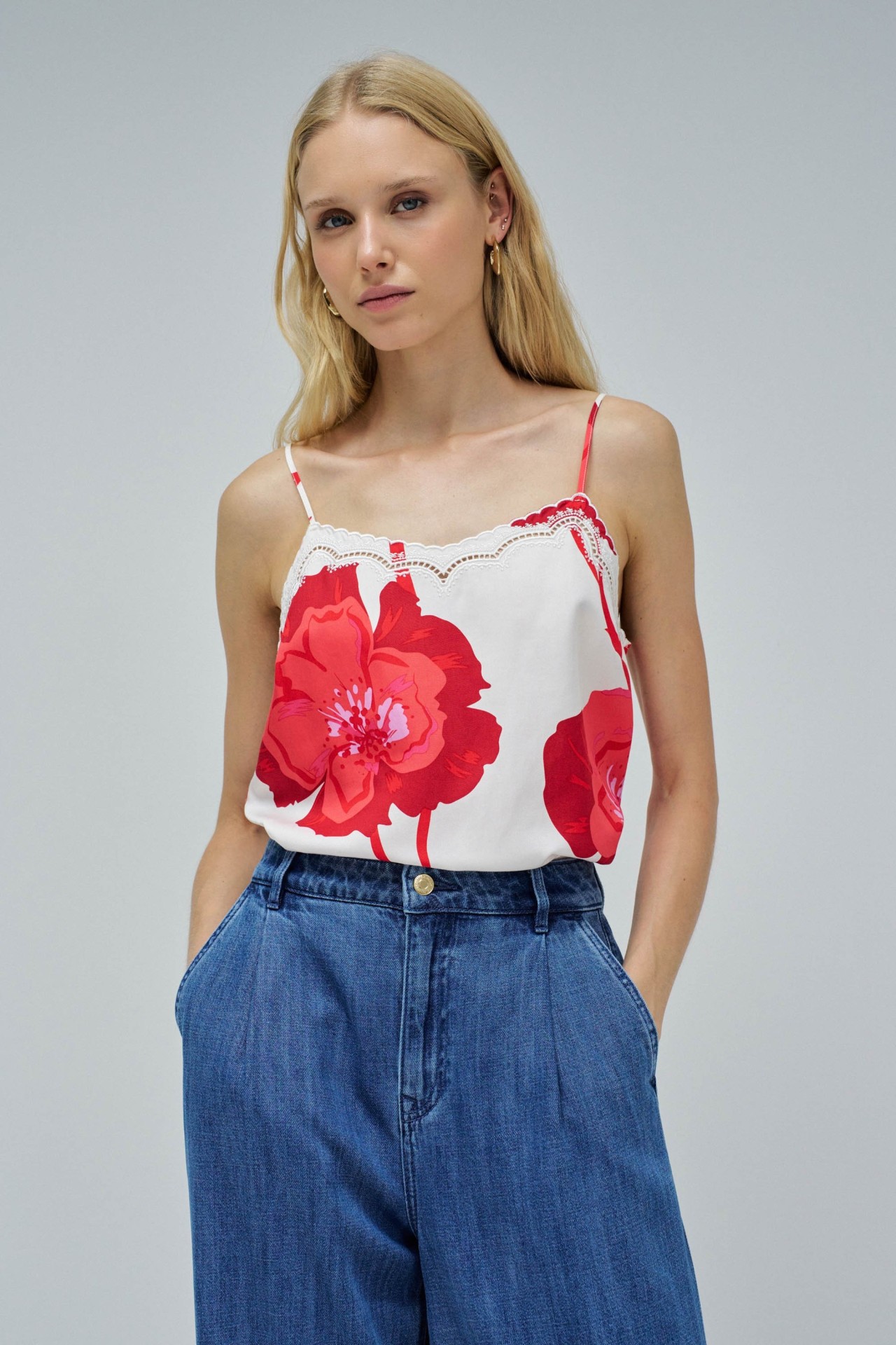 TOP COM PADR�O FLORAL