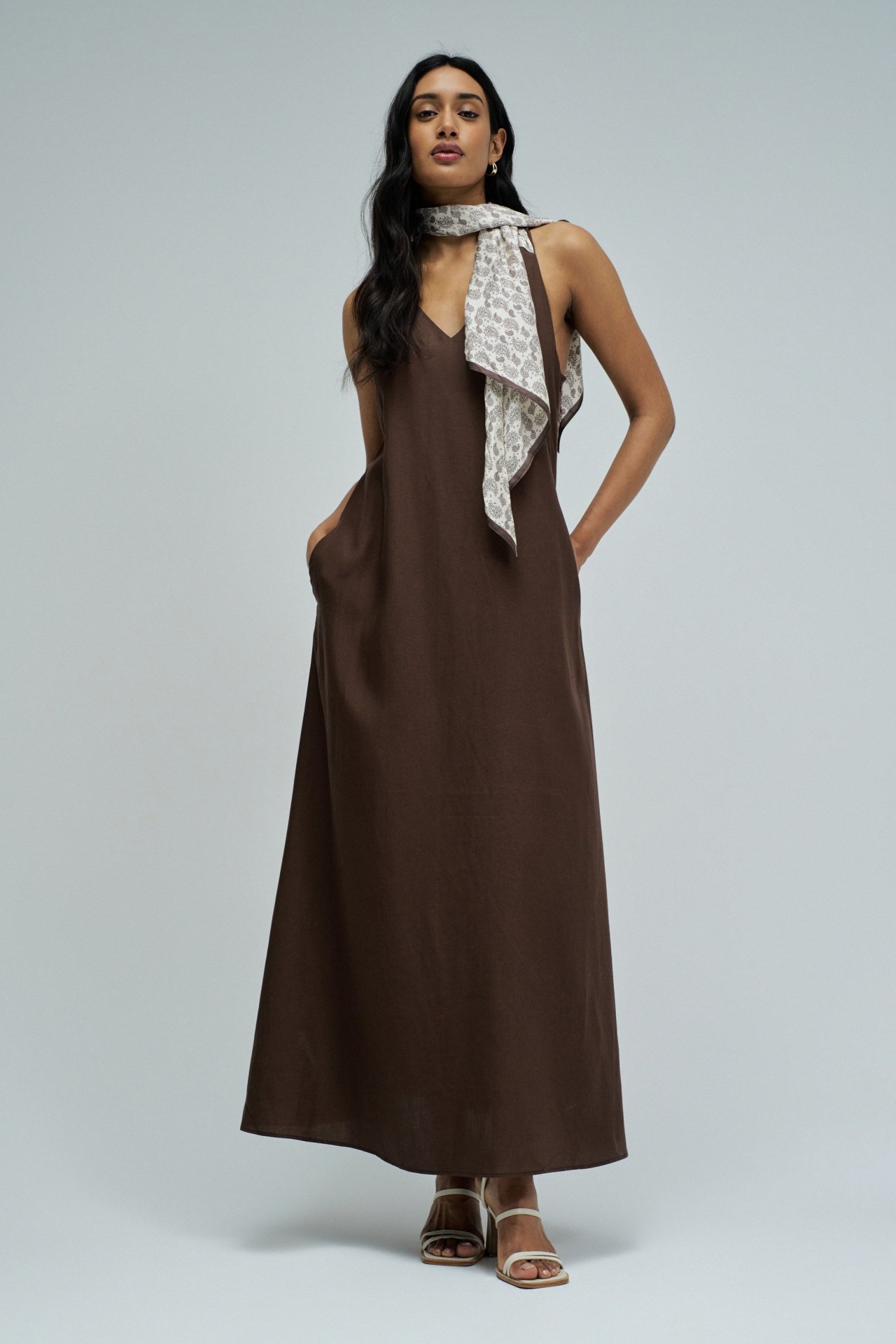 DRESS IN LIGHTDENIM WITH LINEN